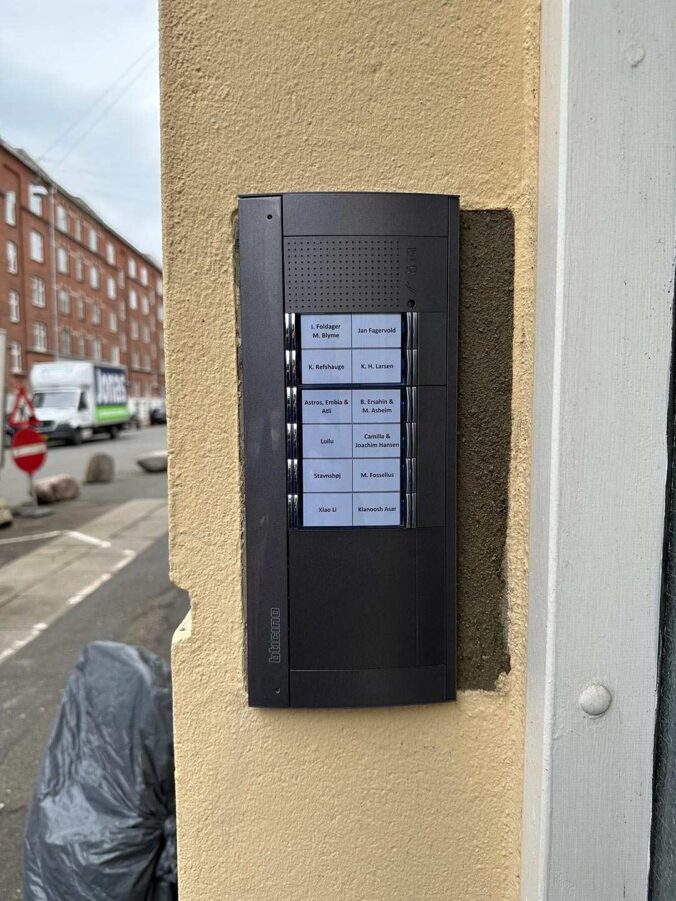 Derfor skal du få installeret videodørtelefoner